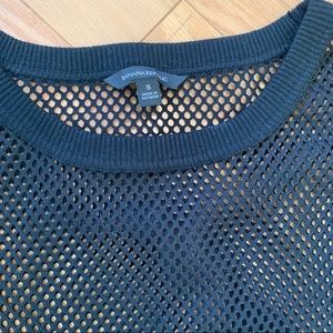 💥4/$10💥 Black netted loose top